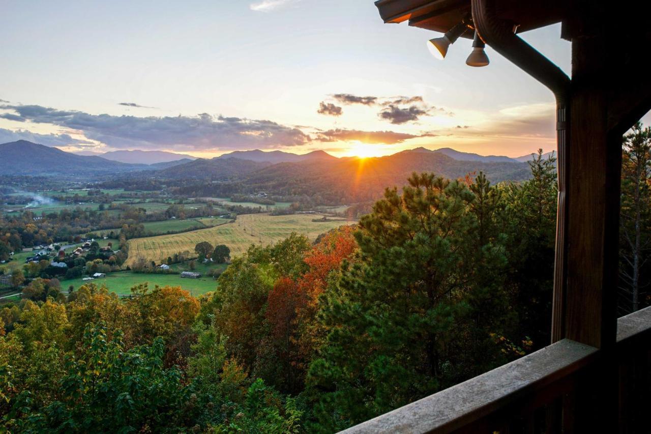 Вілла Smoky Mountain Retreat With Hot Tub, Arcade Games Піджен-Фордж Екстер'єр фото